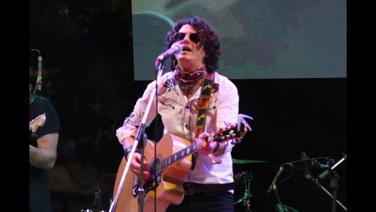 TUTI RUGGIERO EN VIVO