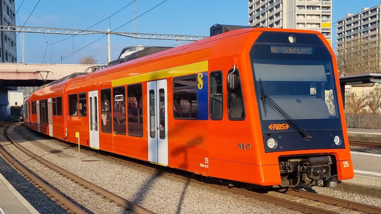 Bahnverkehr in Worblaufen (vor HVZ, seite Bern)
