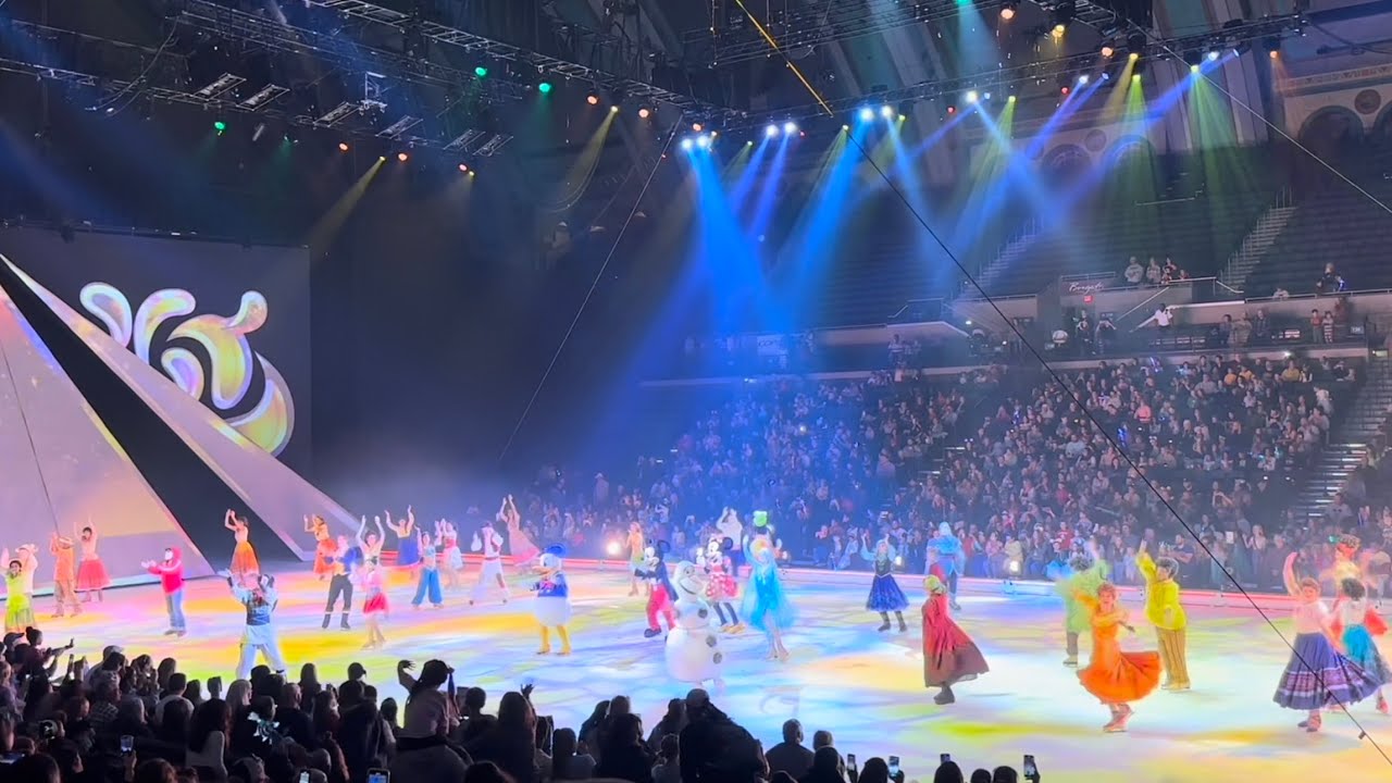 Closing Scene/Special Appearances - Disney On Ice | Frozen & Encanto Ep. 11