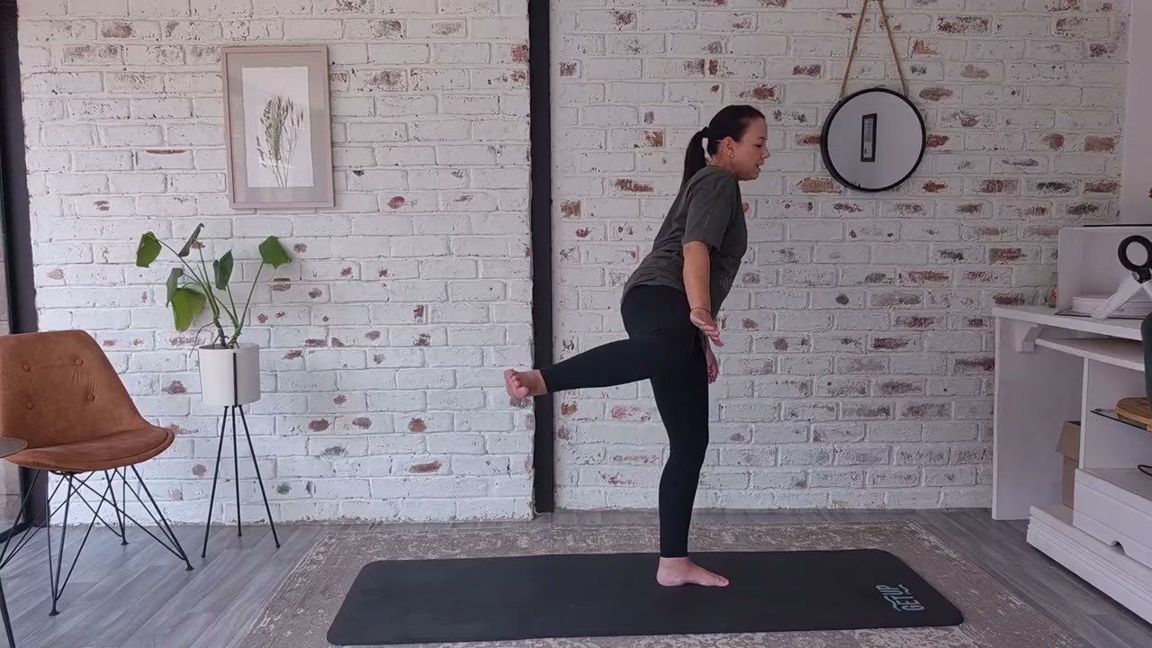 Leg and Hip strength Pilates workout 
