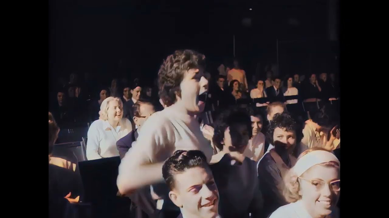Swanee River performed by Johnny O'Keefe/Delltones from the film 'Rock'n'Roll' (1959) in COLOUR!