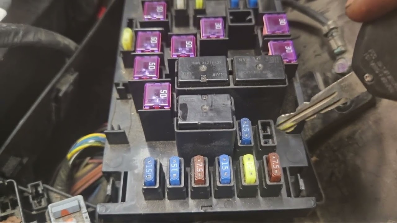 Subaru Legacy 2009 2.5 ( Big Short Circuit Diagnose ) Part3 Final 