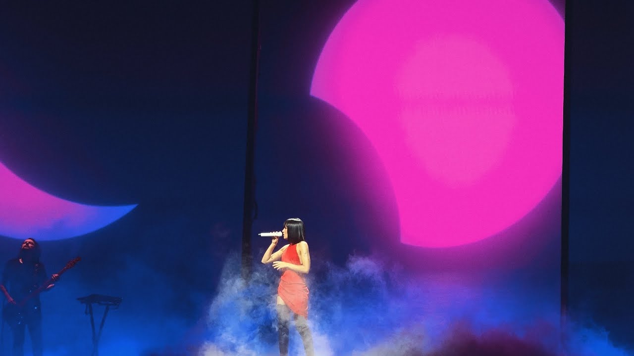 “Luna” – Aitana | Alpha Tour Bilbao
