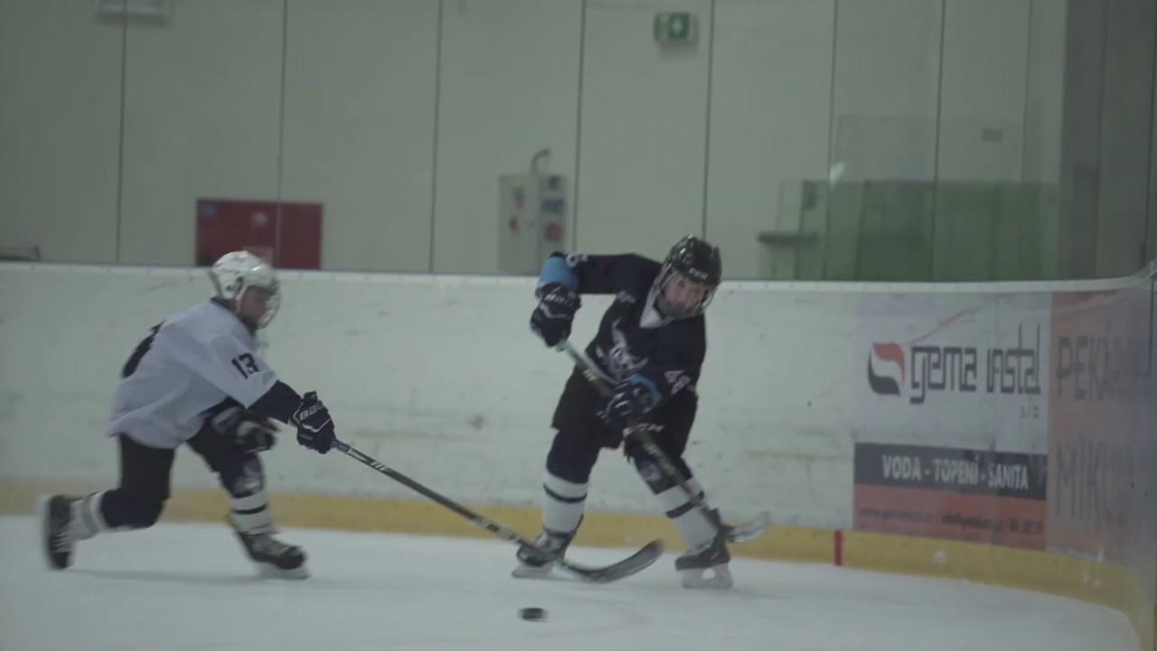 JR HOCKEY junior ice hockey sticks show time