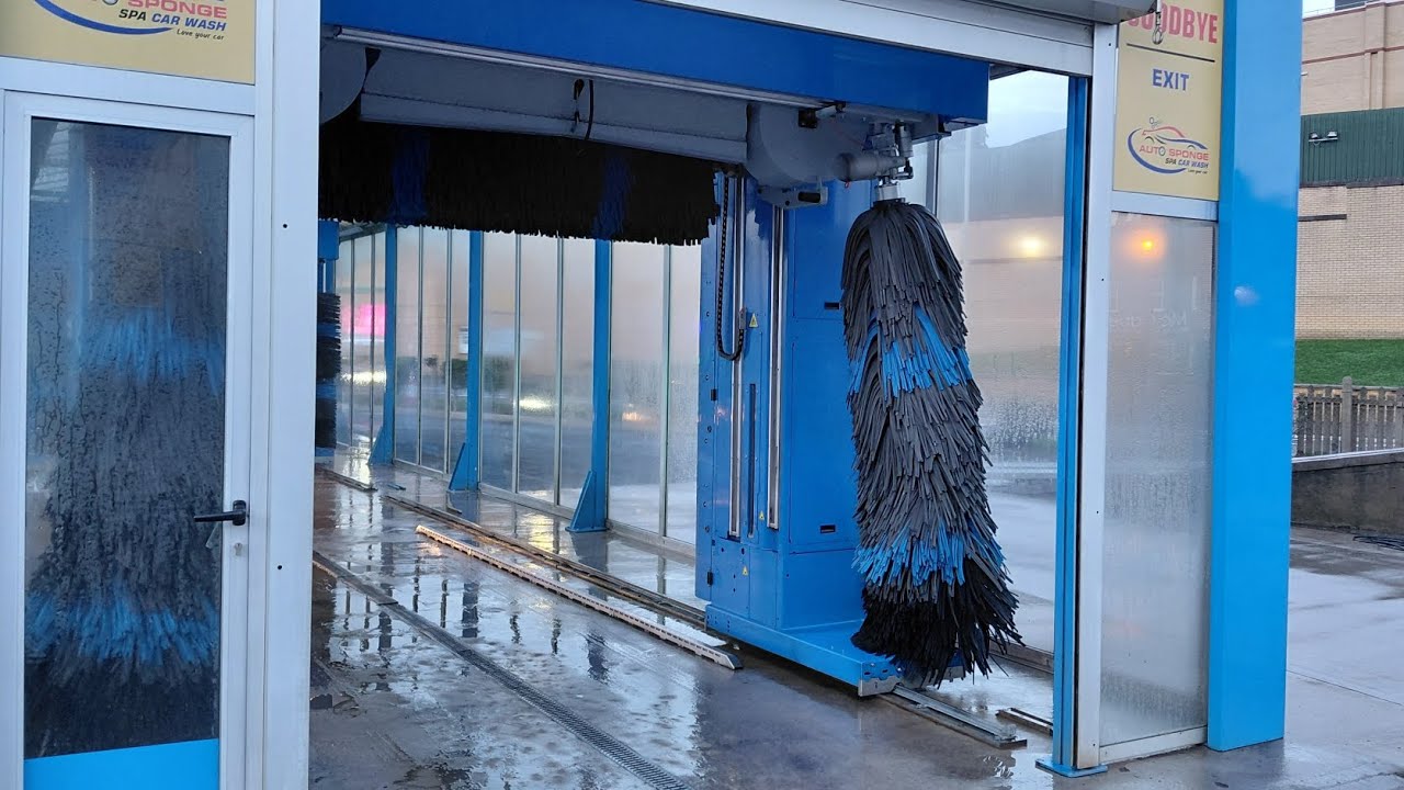 Istobal M'Wash3 Pro Takt (3 and 5 brush version) at Soapy Joe's Car Wash in Belfast Road, Newry