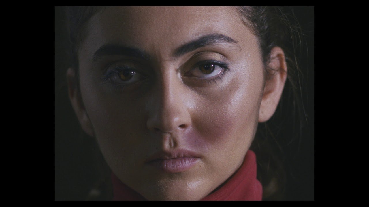 Uniforms - EDMP (Videoclip Oficial)