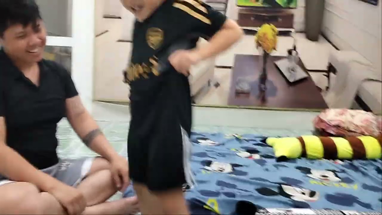 Xoài 5 tuổi còn mặc bỉm kkk🤣🤣🤣