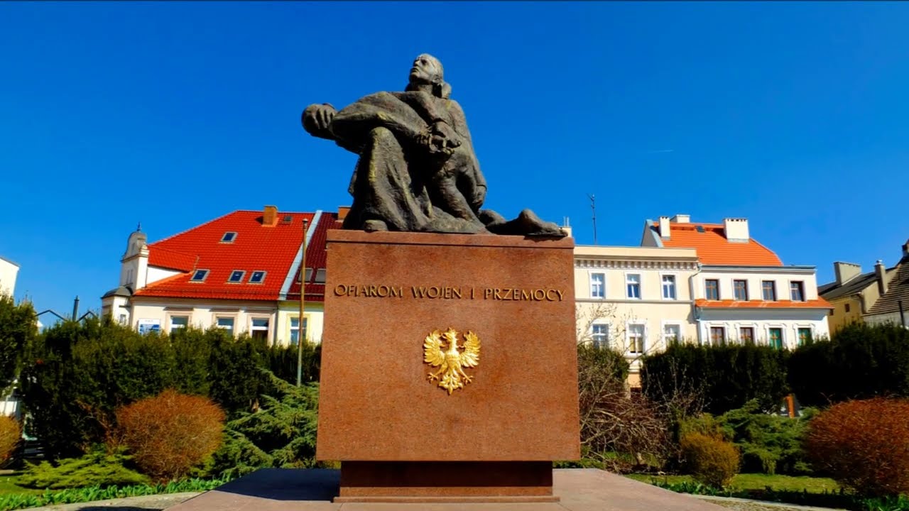 Strzelce Opolskie w obiektywie aparatu fotograficznego FujuFilm w pierwszym dniu wiosny 2025 roku