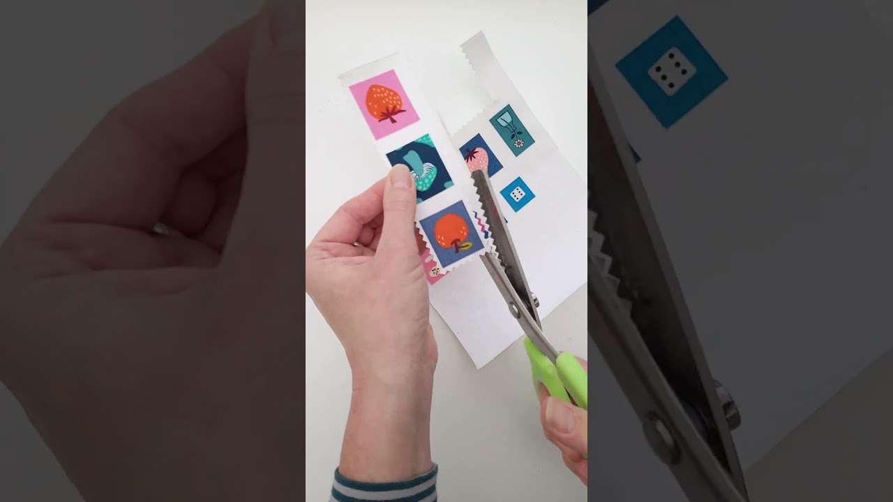 How to make fabric stamps. Fussy Cutting Needlebook #fabricstamps #fussycutting