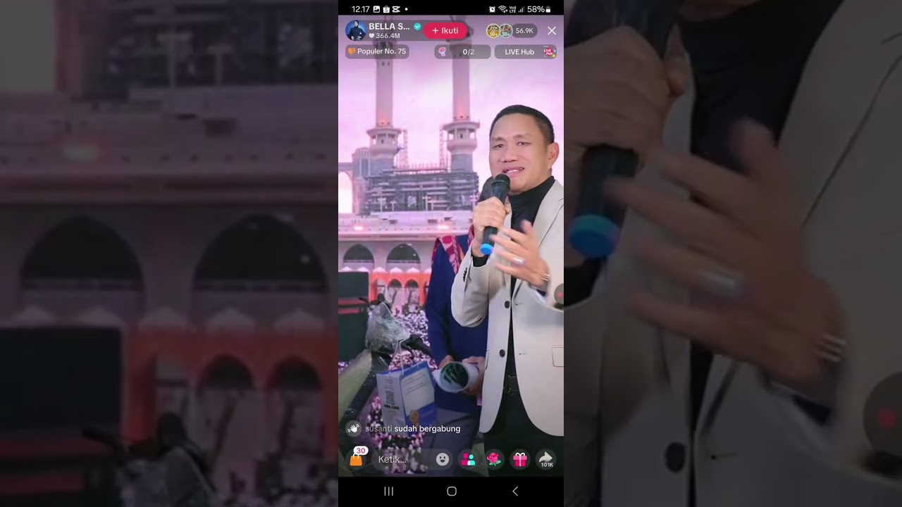 Alhamdulillah Zahby dapat hadiah umroh dari mama bella 