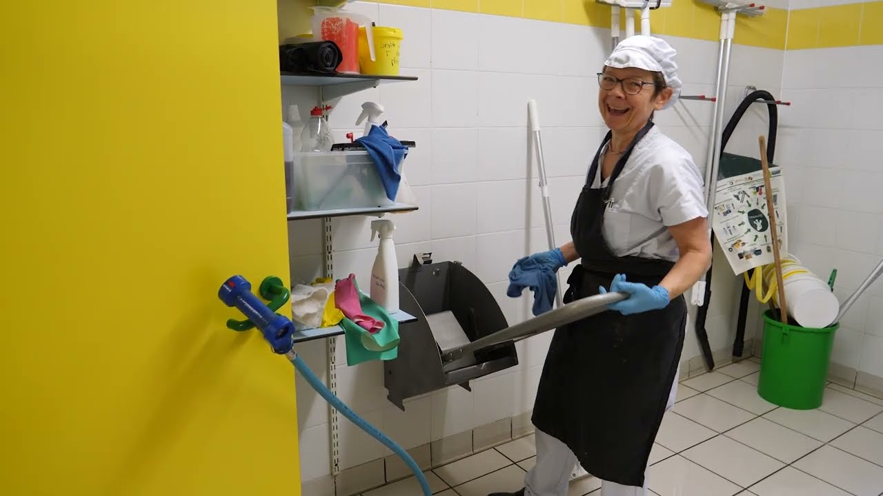 Voeux 2026 - Les services de la Mairie de Thônes - La cantine