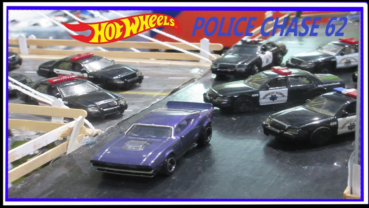 Hot Wheels Police Chase 62