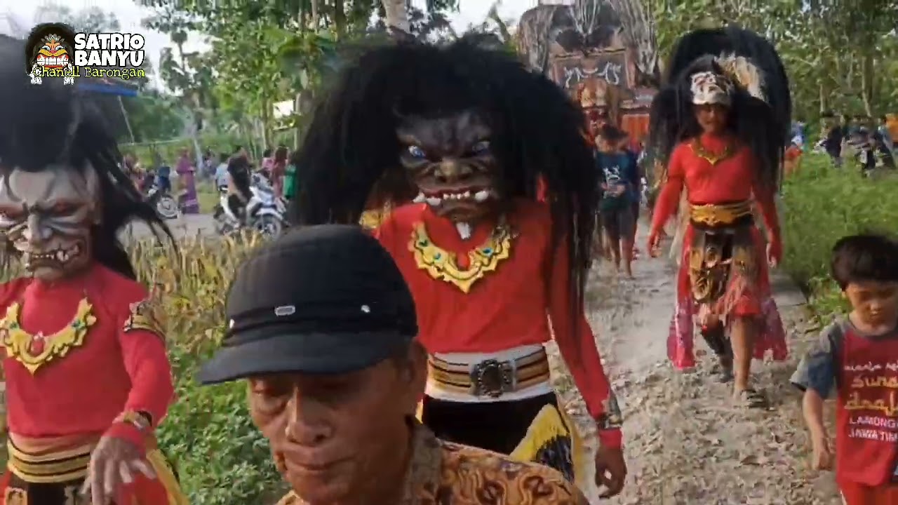 Barongan Super Galak!!! Kejar Bocil Pengejek Desa Gembol~Kirab Barongan,reog,Ganong,jaranan