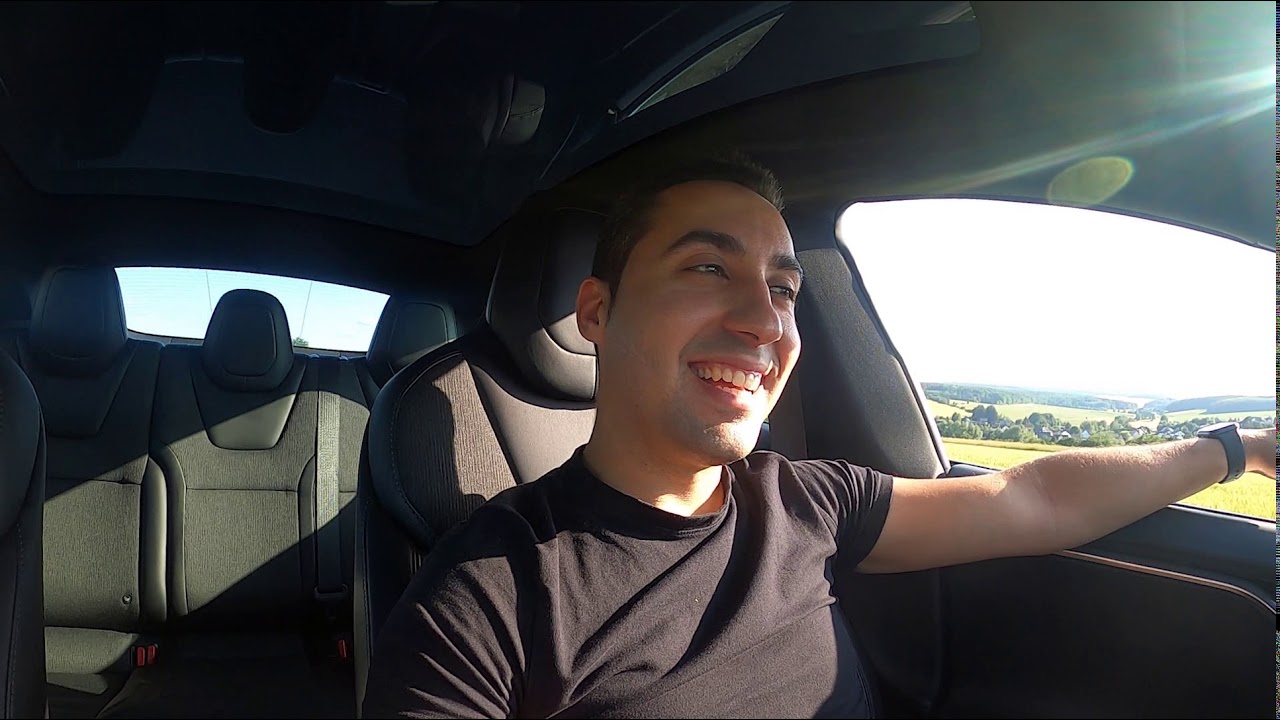 Tesla Model S - Őszinte vélemény 100.000km / 2 év - Megérte?