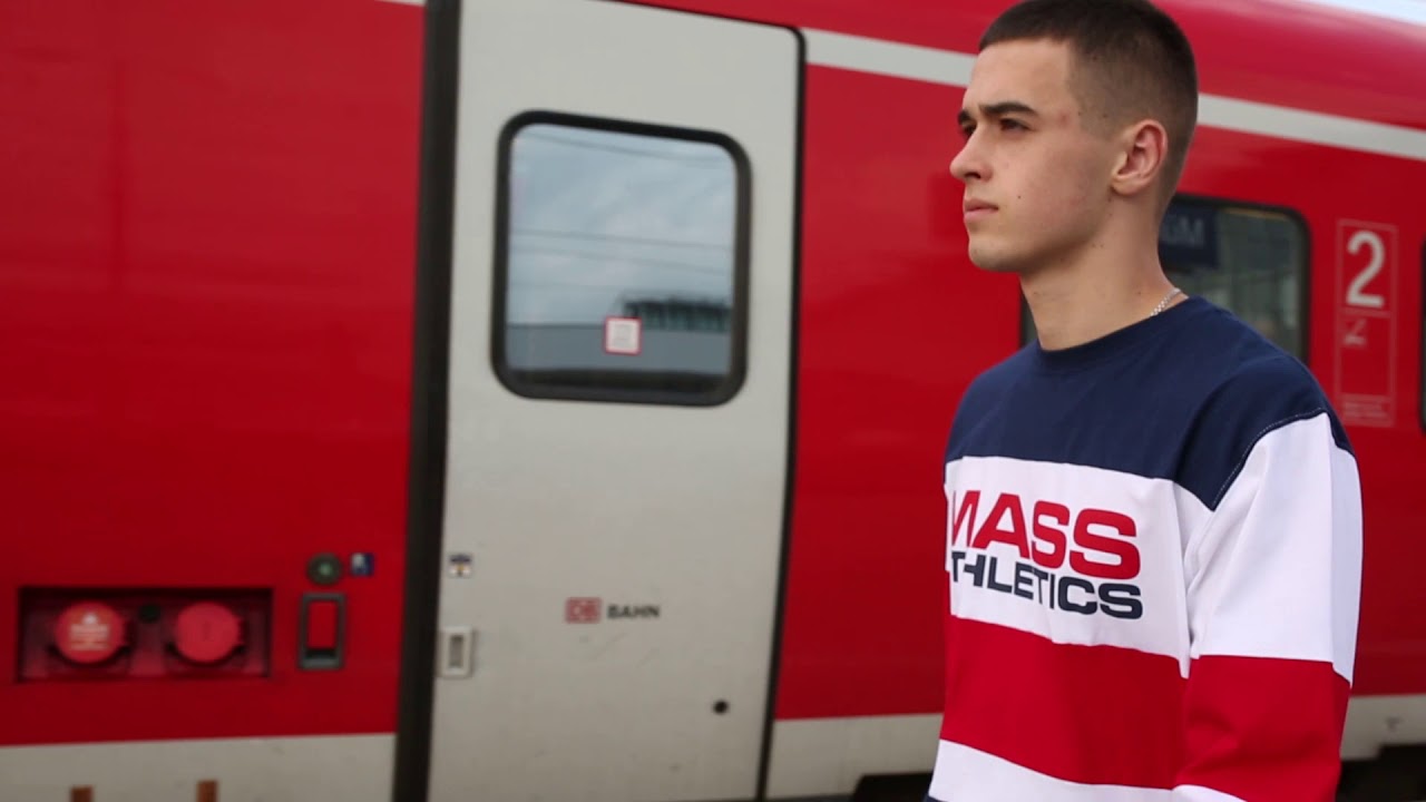 Mass Dnm - fw2019 - Trip - video Lookbook