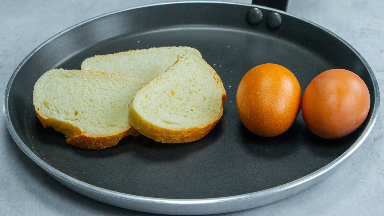Dies ist mehr als nur gebratenes Brot mit Ei. Es ist eine echte Pizza in der Pfanne!