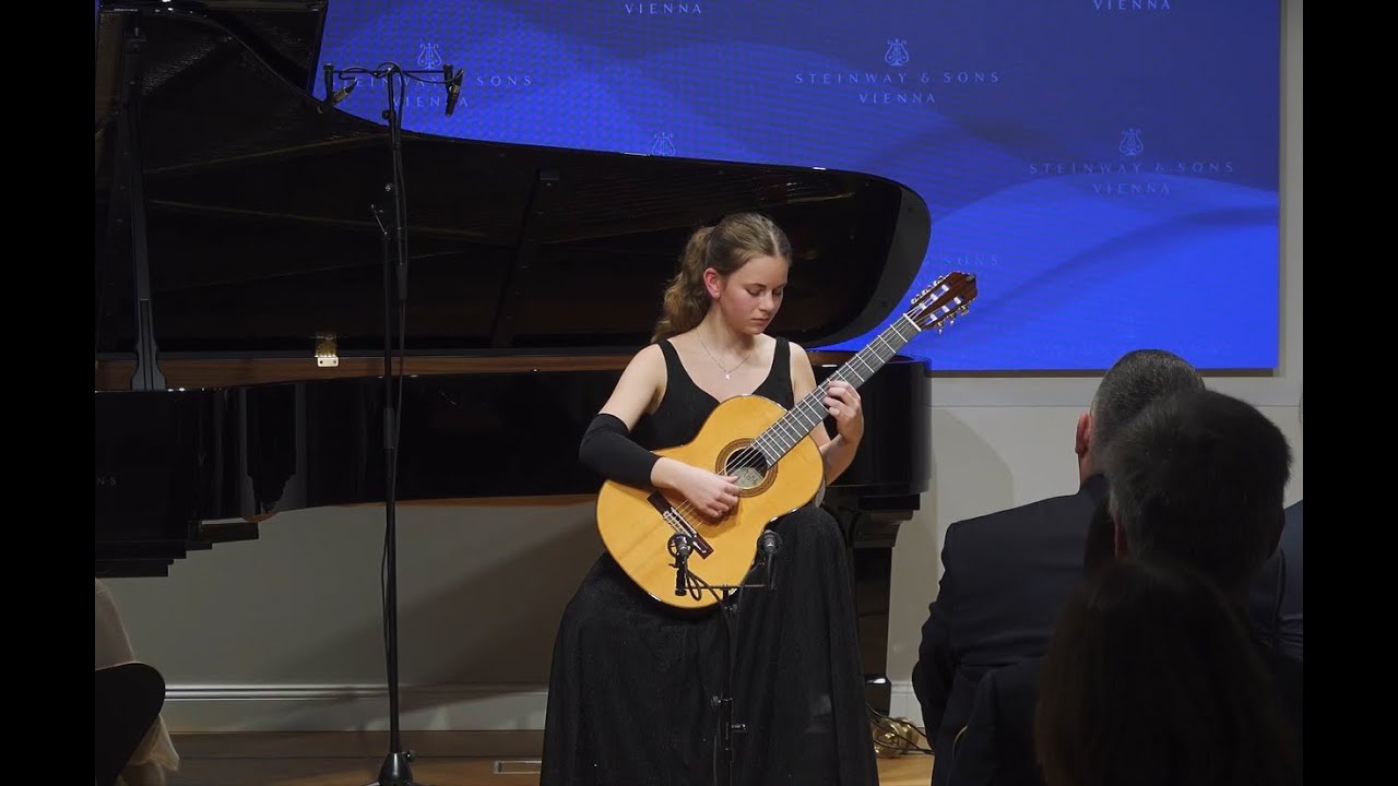 Klara Grillenberger - Prélude Nr. 4 by Heitor Villa-Lobos