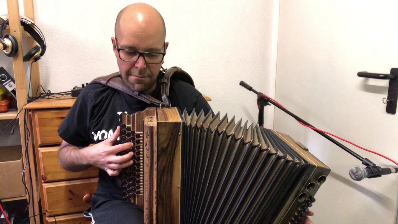 Jodler & Und die Liab is a Bach - steirische Harmonika - Martin Pirschner