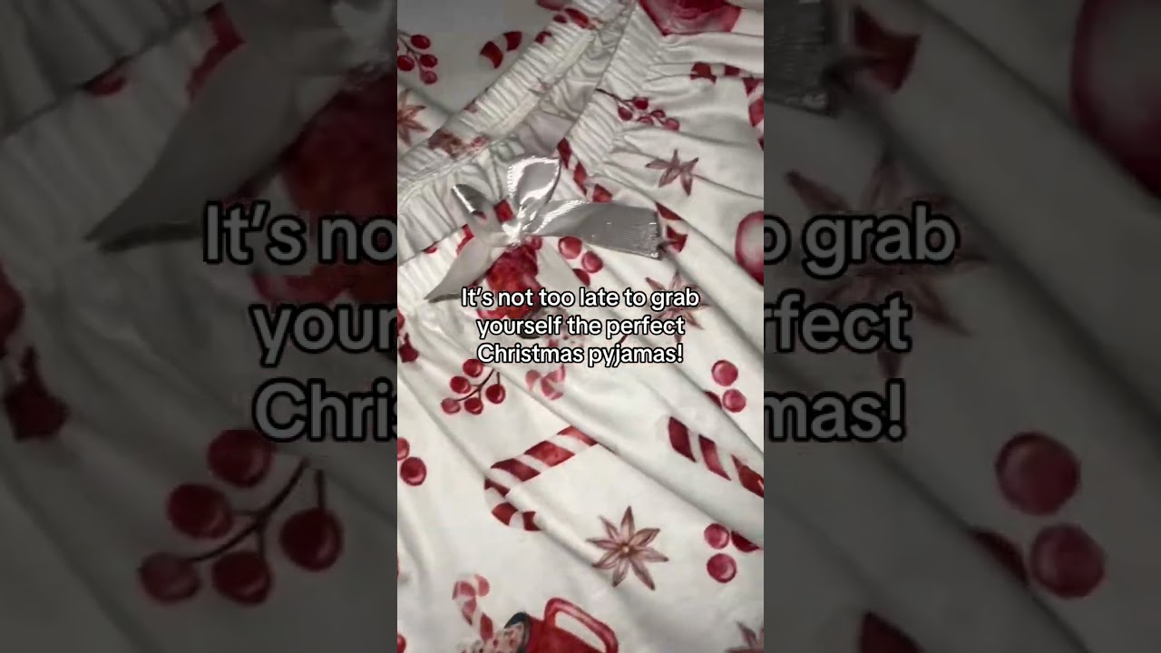 Cozy Christmas Pyjamas: Soft, Stretchy, and Adorable! #christmas #comfort