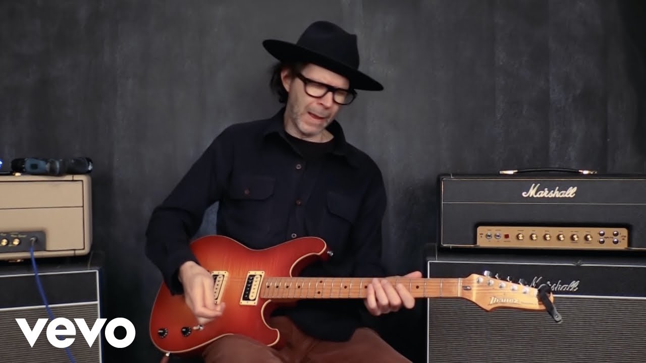 Paul Gilbert - Unboxing Lean Into It RSD Red Vinyl