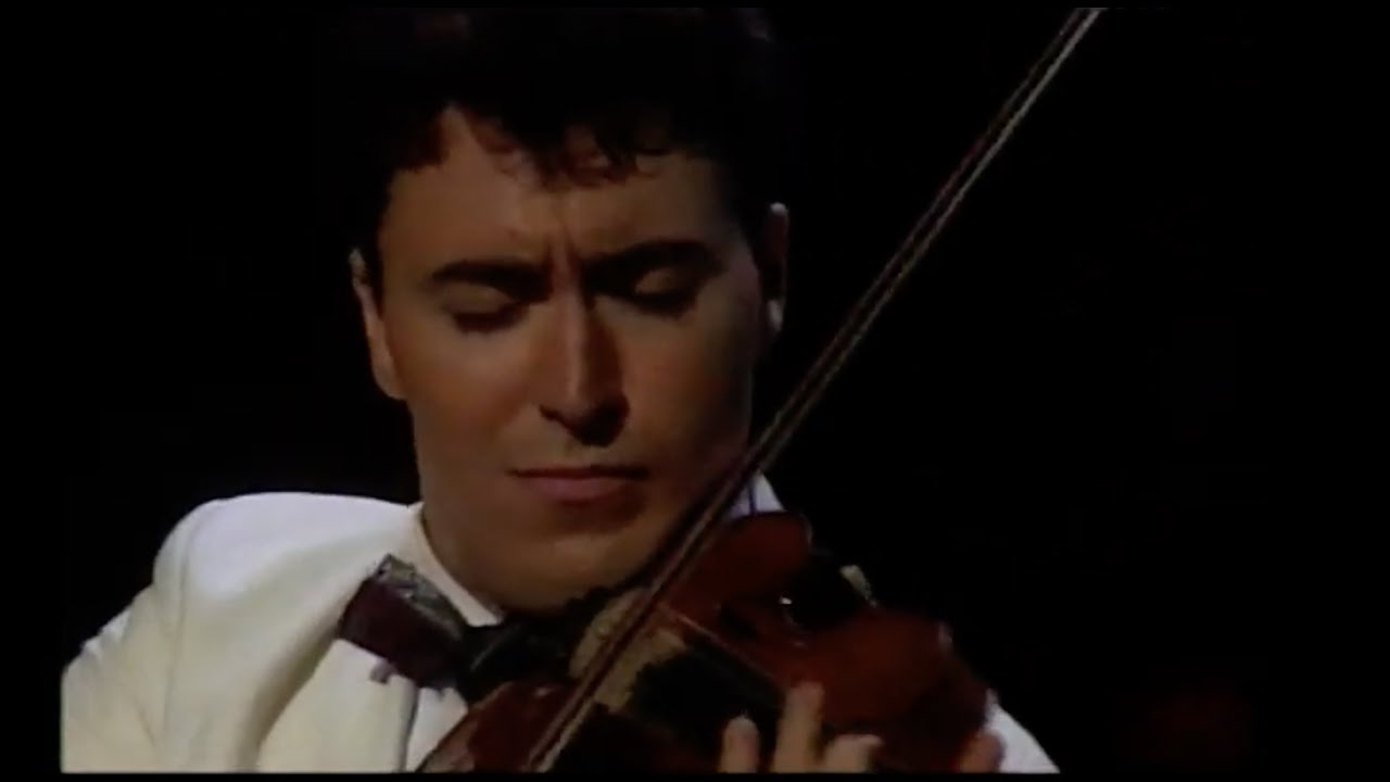 Maxim Vengerov plays Waxman, Brahms, Rachmaninoff, Ravel and Bazzini
