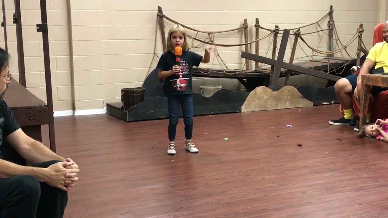 Eva sings a million dreams