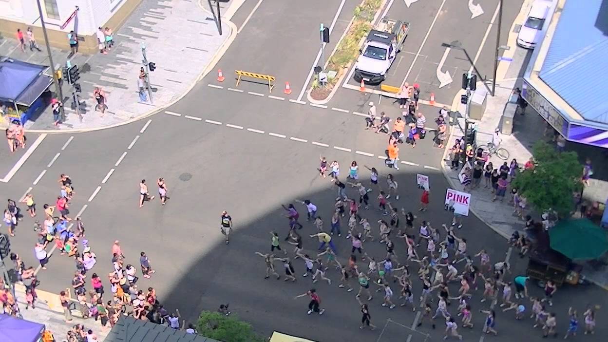 The OFFICIAL Bring PINK to Townsville FlashMob Video