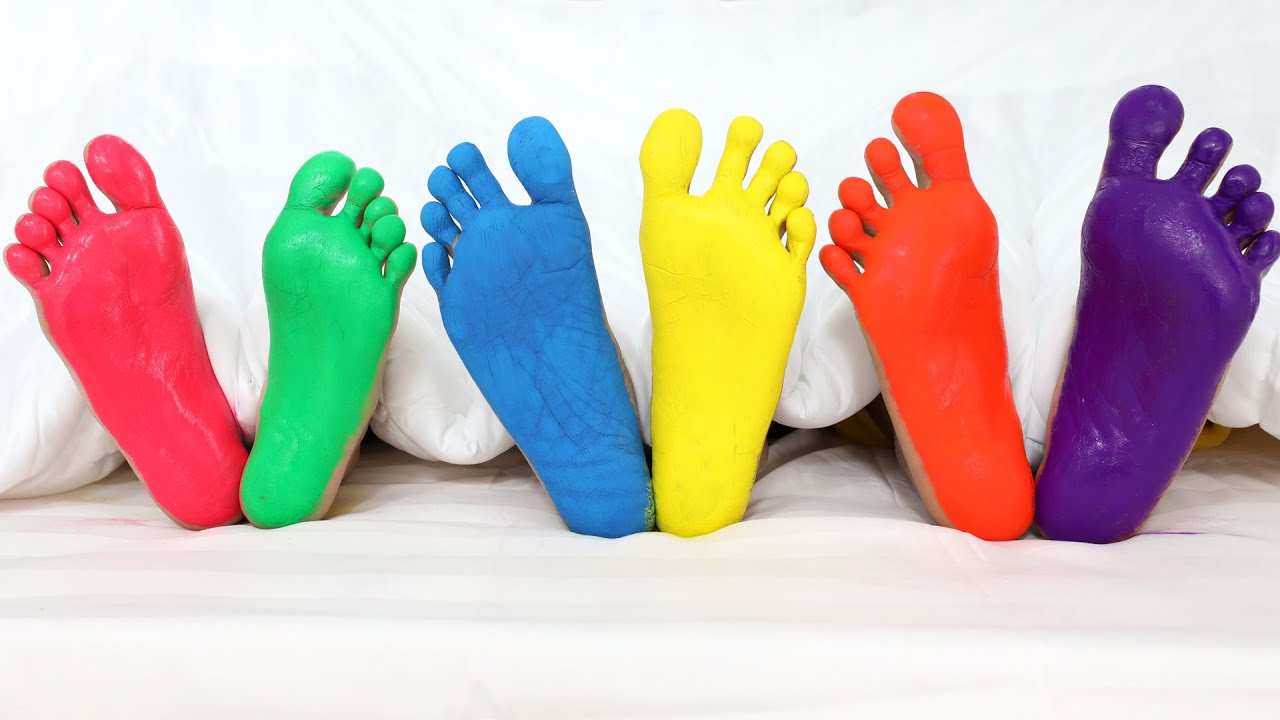 Little Johny Wash Your Feet Nursery Rhymes & Kids Songs
