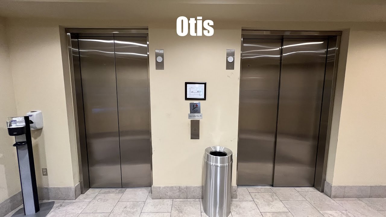 Otis Hydraulic Elevator at City Place 5 in Creve Coeur, MO