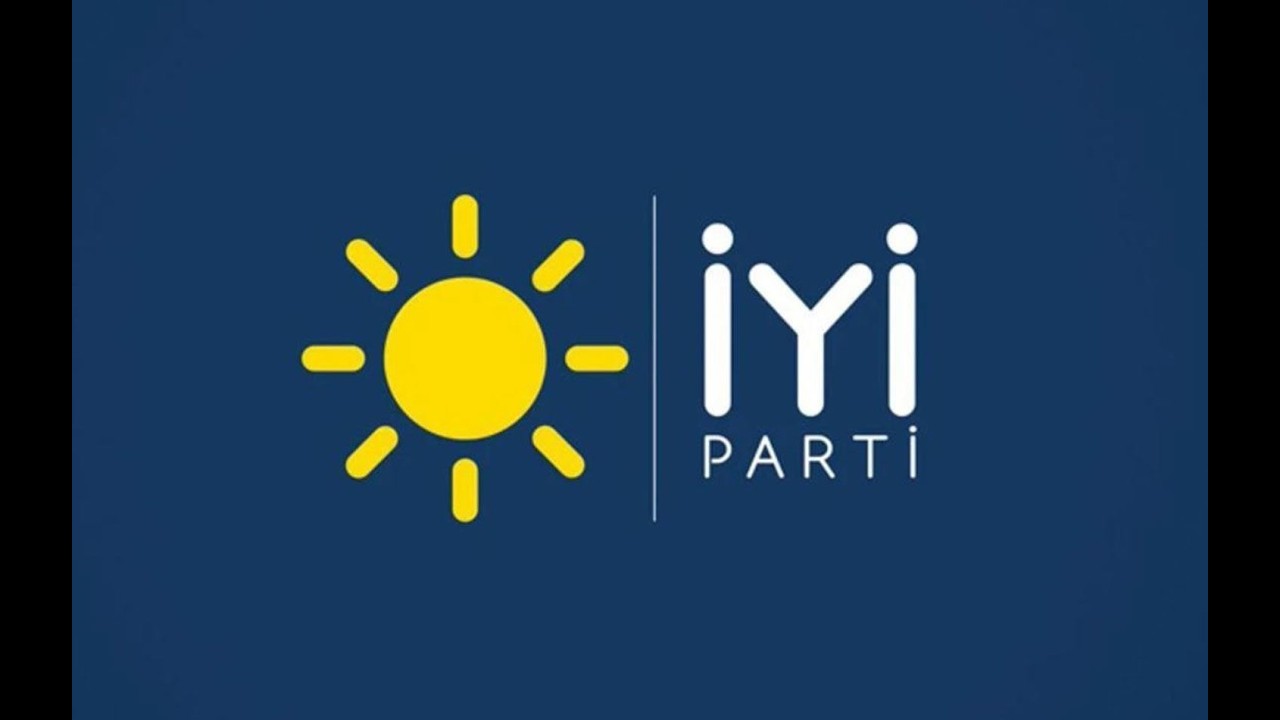 #canlı | İYİ PARTİ GRUP BAŞKANVEKİLİ TURHAN ÇÖMEZ AÇIKLAMA YAPIYOR!..