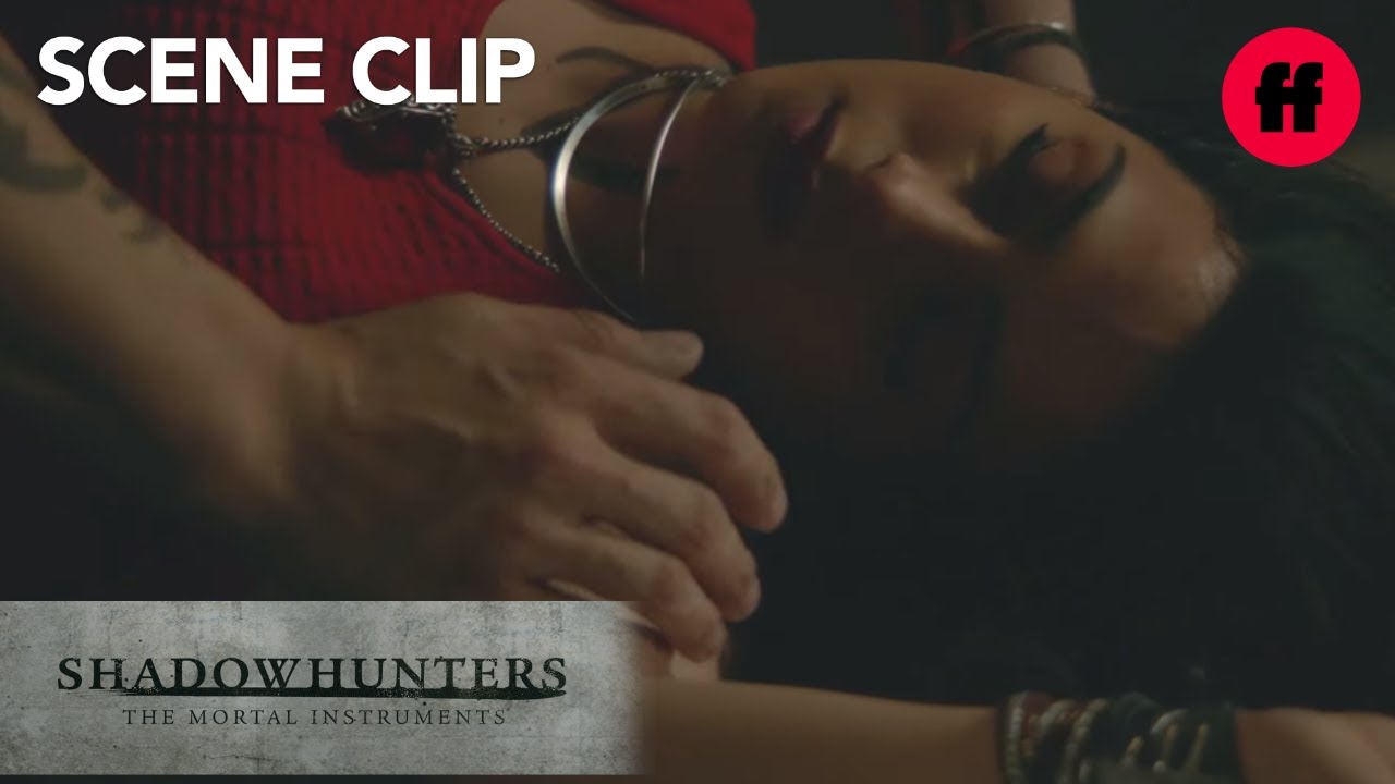 Shadowhunters | Season 2, Episode 4: Izzy Gets Possessed | Freeform