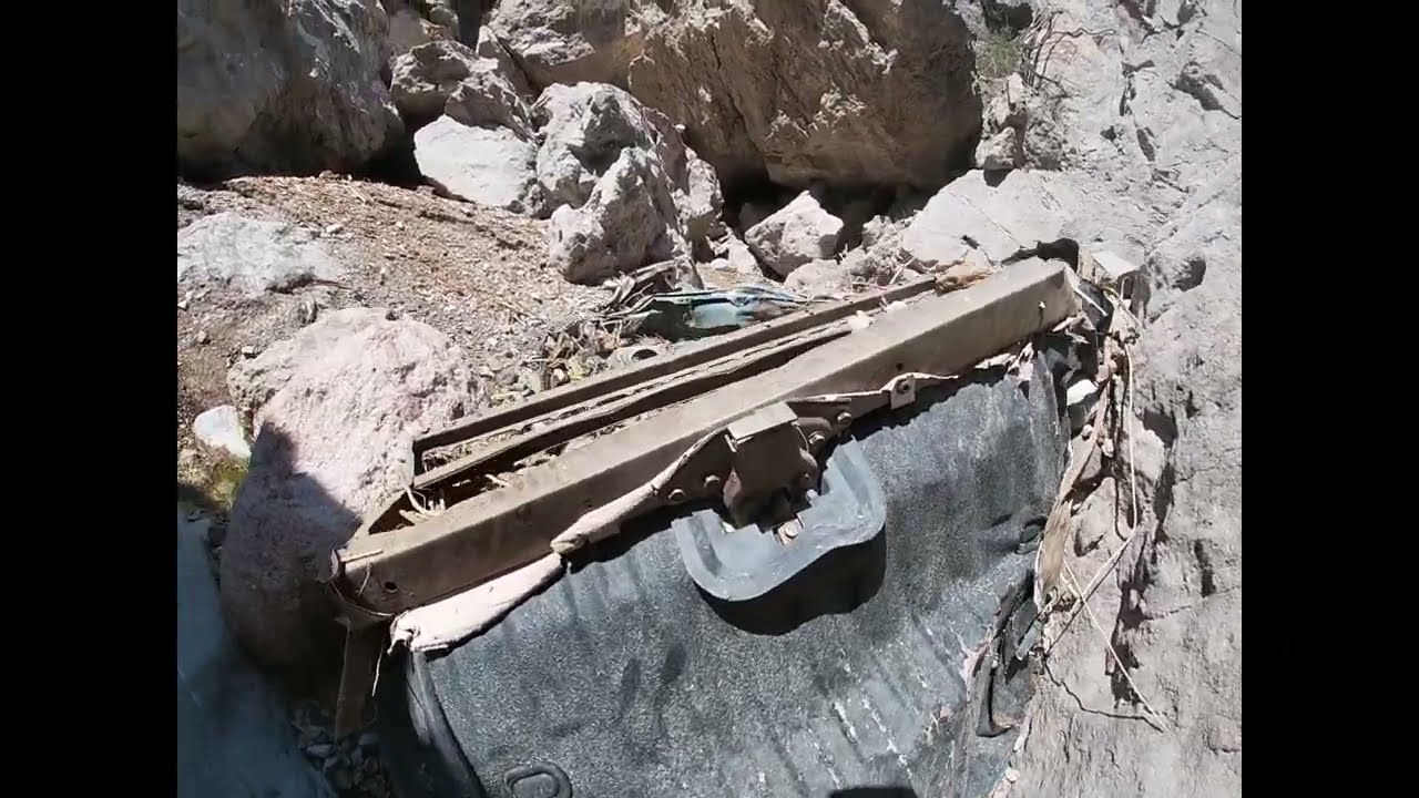 Hiking around the Secret Pass Slot Canyon 07 18 2025