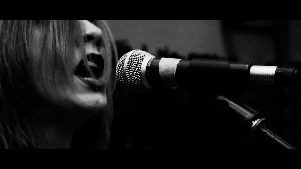 DUNE AURORA - FIRE (OFFICIAL VIDEO)