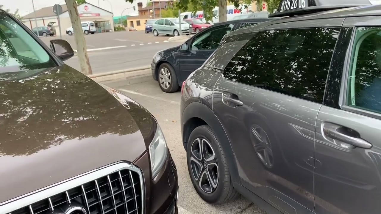 Estacionar en batería marcha atrás @AUTOESCUELA SOBRE RUEDAS
