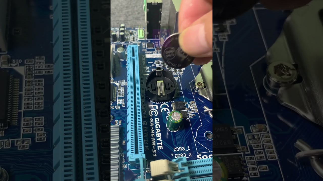 How to Replace CMOS Battery on Gigabyte H61 Motherboard #shorts