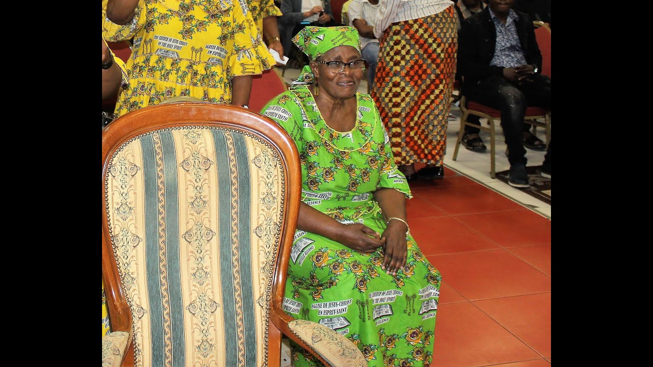 EJCES/N.A HOMMAGE A MAMAN DIACONESSE BAFOLO ENGAMBI (MAMAN NATIONALE)