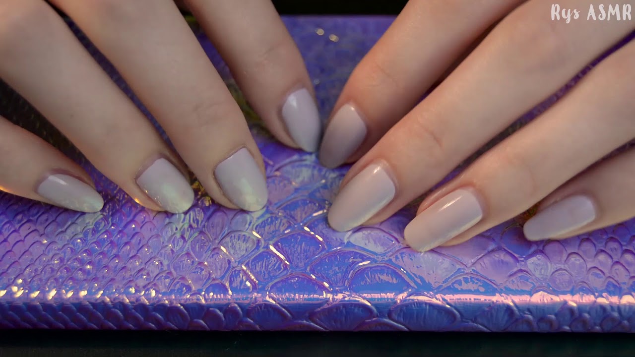 ASMR│Scratching│Iredescent Scale Texture
