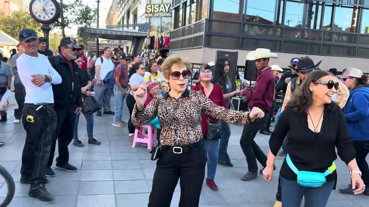 Que bailaso!💃en Chihuahua! Ahí nomás 😌