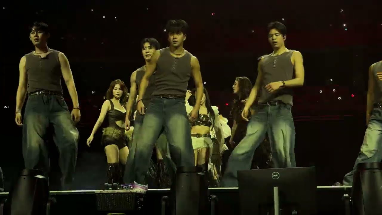 GONE - TWICE THIS IS FOR World Tour at UBS Arena, New York!!! 