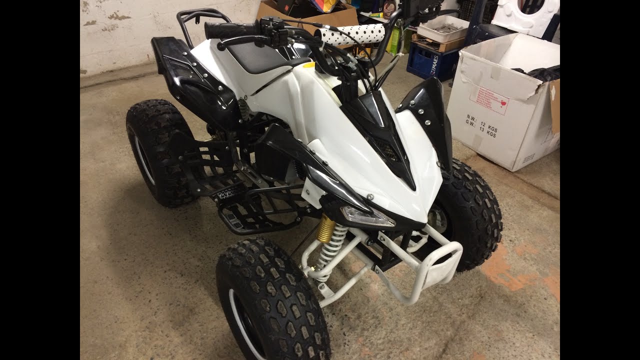 Avant goût du quad carbon 125cc GoPro