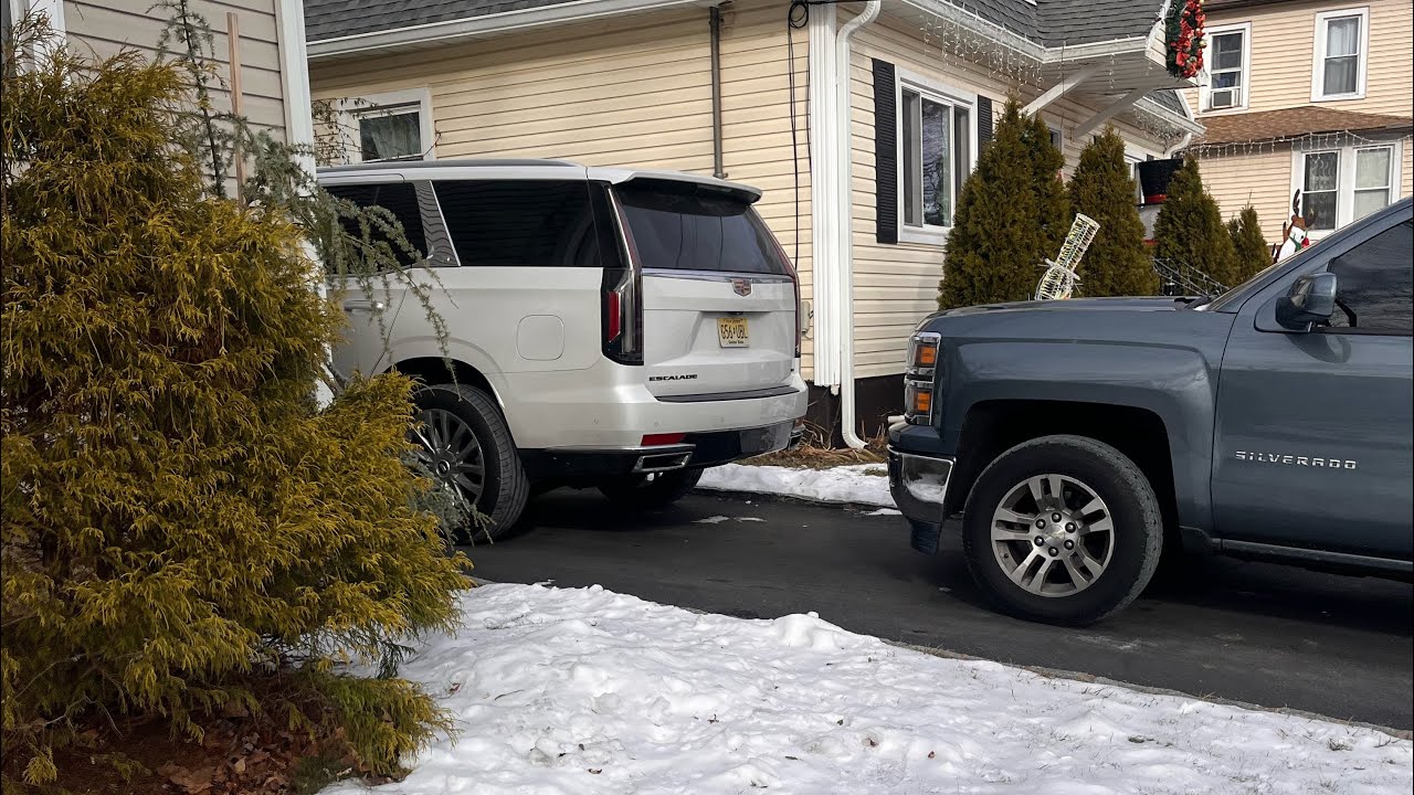 2021 Cadillac Escalade Premium Luxury quick startup and interior
