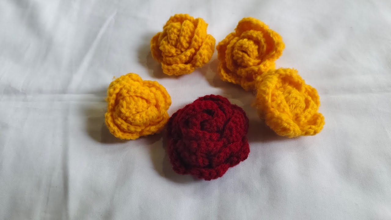 How to me a rose... #yarn#knitting#crochet#viral#viralvideo
