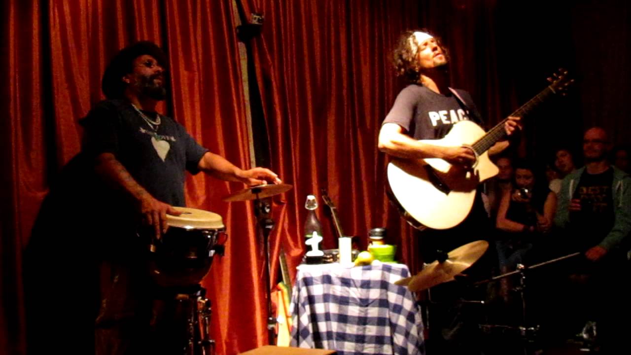 Jason Mraz - You And I Both (part) @ house show 14-09-2011