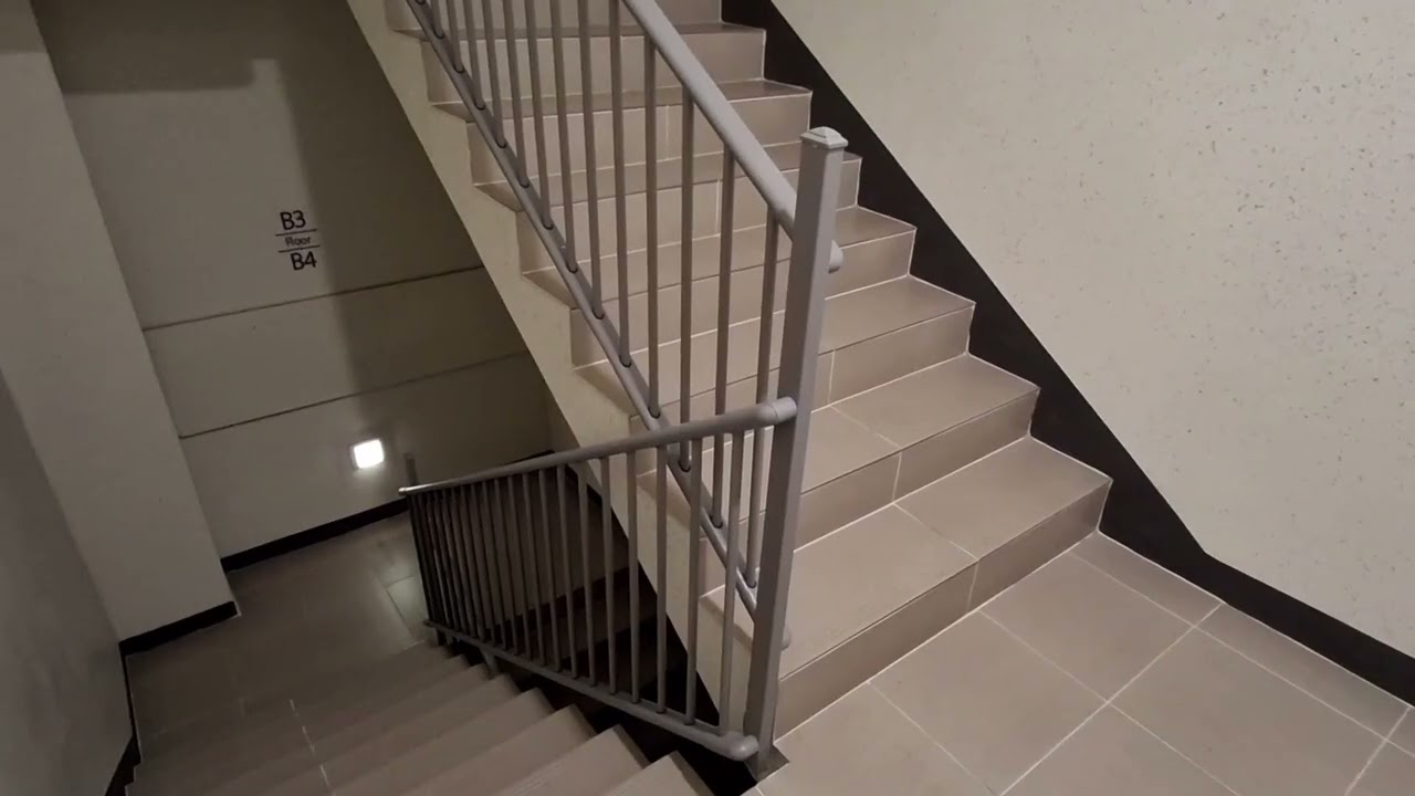 climbing 9 floors, making up pt1 _ 2025.01.18