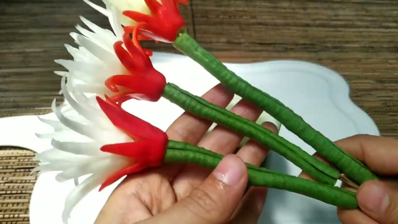 SALAH SATU HIASAN TUMPENG YANG MUDAH DITIRU!!GARNISH LOBAK DAN CABE//RADISH AND CHILI GARNISH