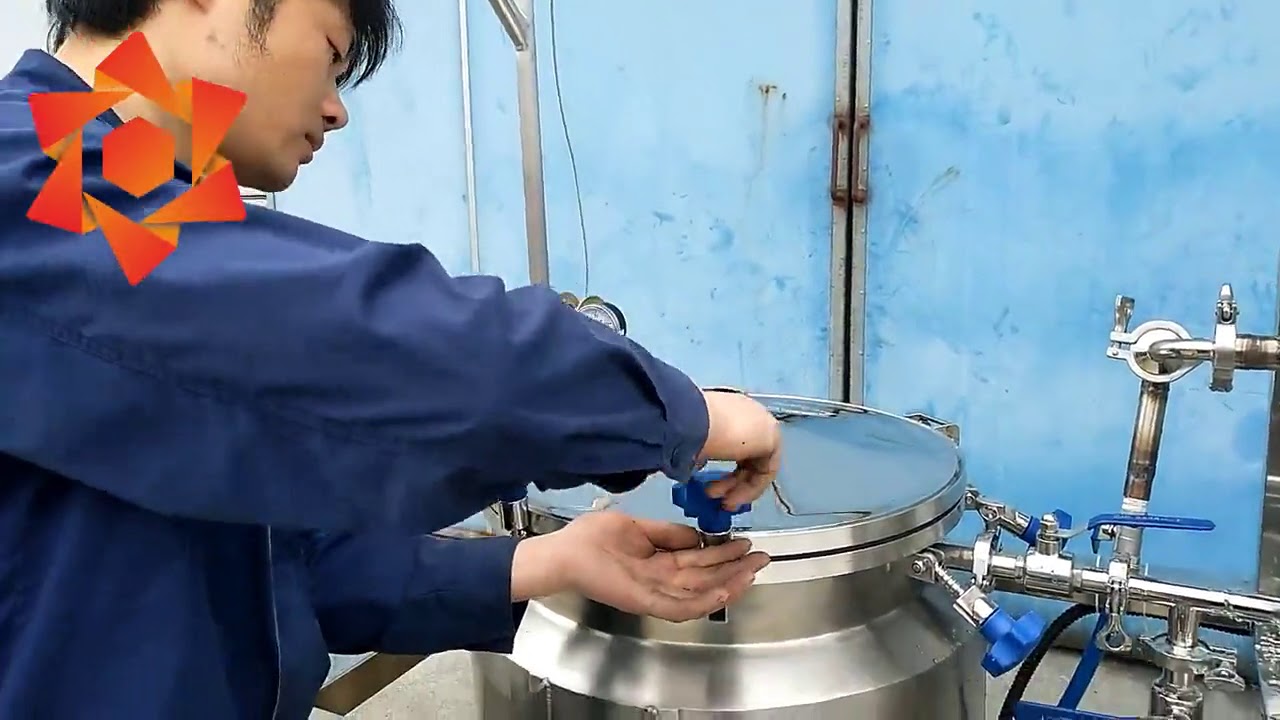 working video of tee tree oil extract machine