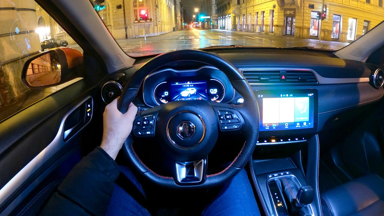 MG ZS 2022 - NIGHT POV test drive (111 HP petrol, Luxury)