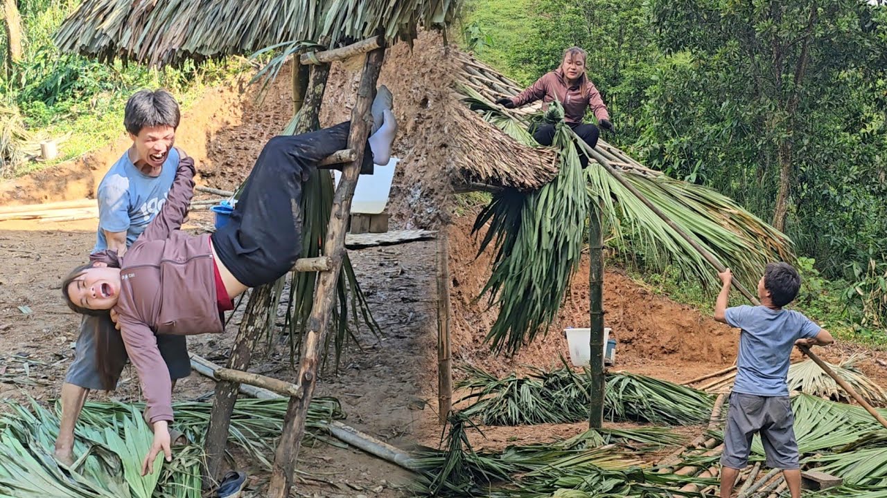 With tireless efforts and Phu's help, Thu completed her new home - daily life