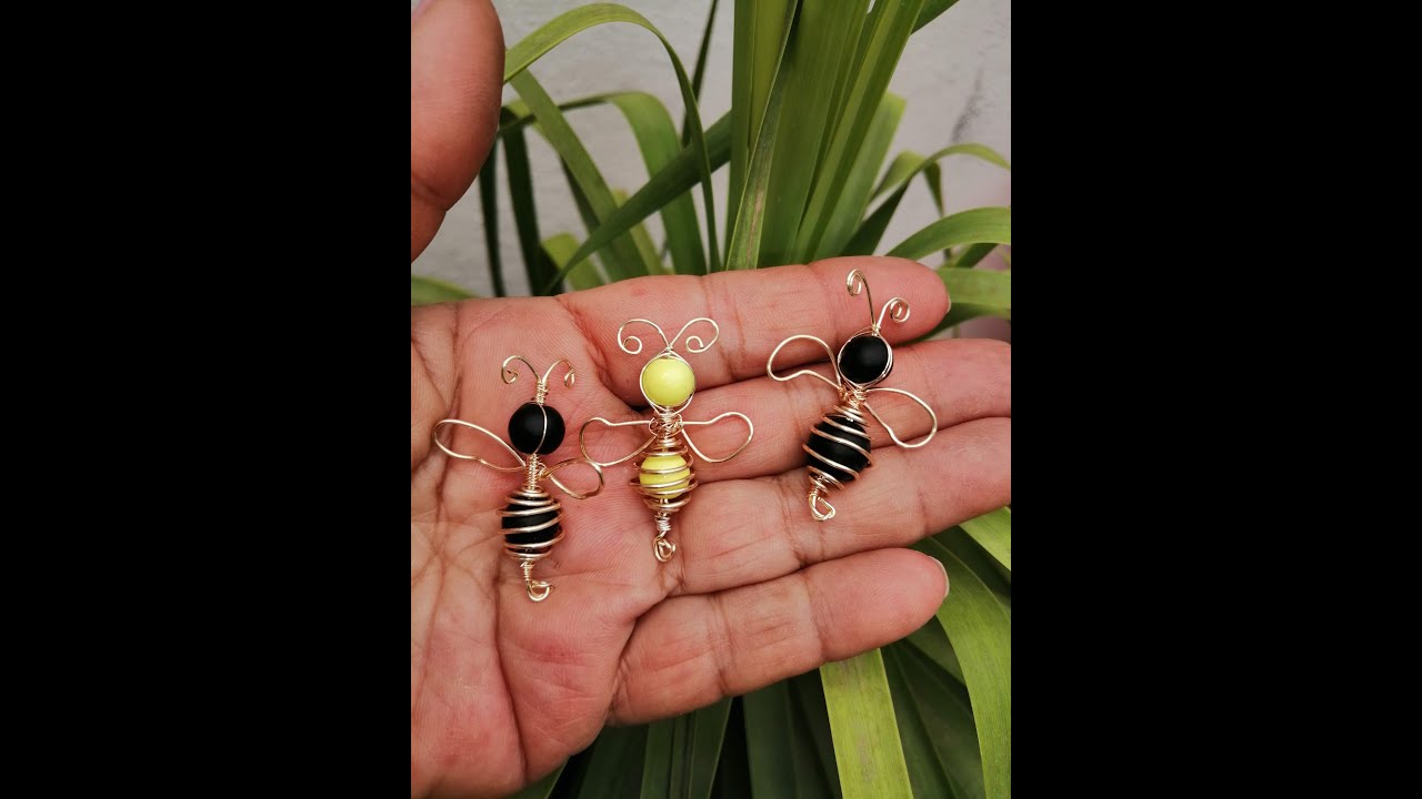 Dije Abeja en Alambre , Acompañame y Aprendamos Juntas