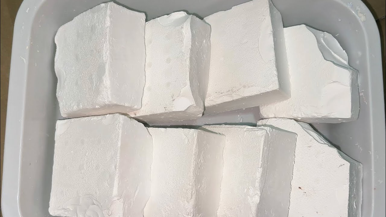 ASMR | Crushing 8 Unpolished Chalk Blocks | Extremely Crunchy & Gritty Texture .